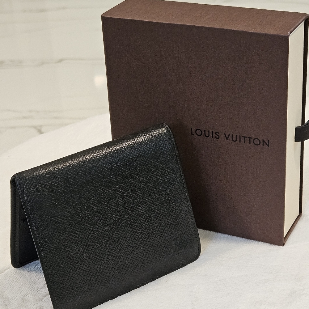 Louis Vuitton Black Wallet